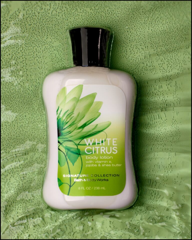 Detroit Commercial Photography - White Citrus Body lotion with splash green background
